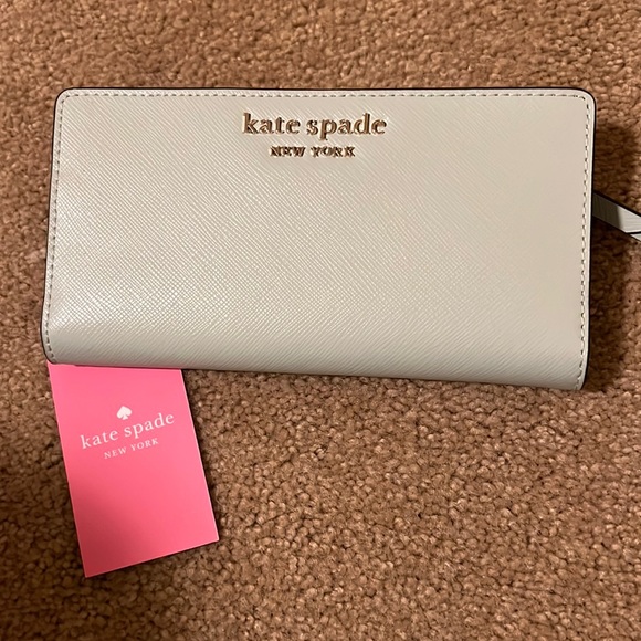 Kate spade wallet Saffiano Leather 🍒 - Picture 2 of 4